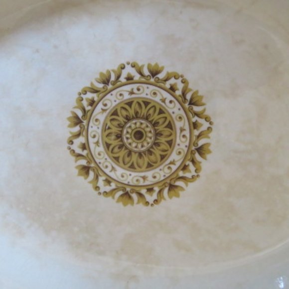 Gold Medallion Wedgwood PLATTER China Vintage 14" x 11" (K354) - Picture 6 of 7